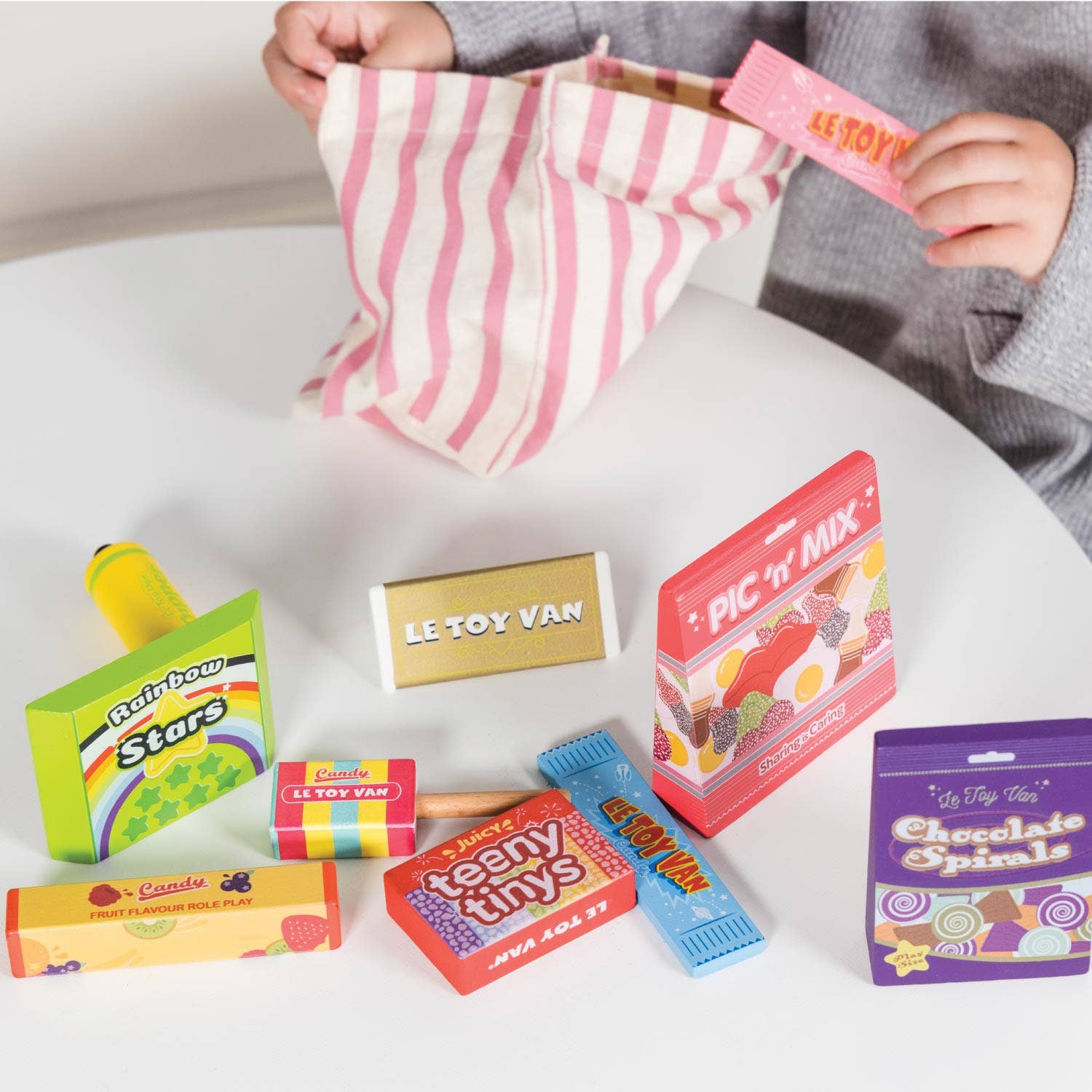 Retro Sweets and Candy Roleplay Set - Image 5